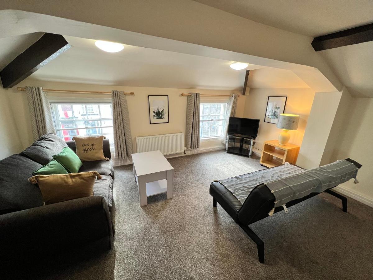 The Hideaway Holywell 1 Apartment Bagian luar foto